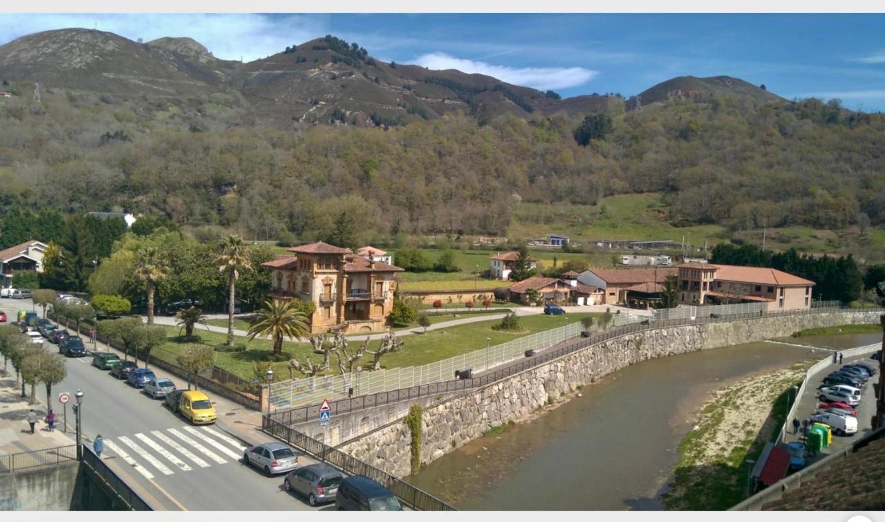 Apartamento Centro Cangas De Onis Apartment ภายนอก รูปภาพ